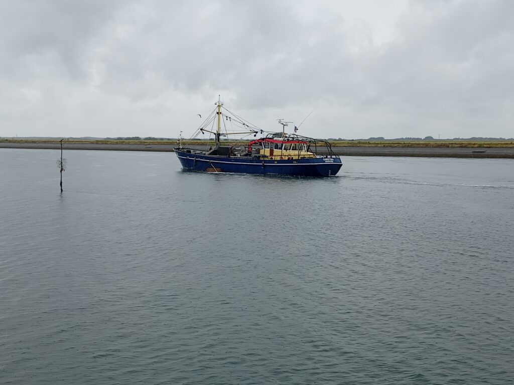 Le bateau de pêche aux moules